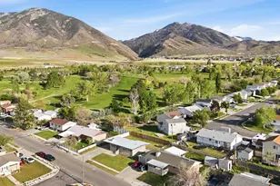 698 E Oquirrh Ave, Tooele, UT 84074 - Photo 23