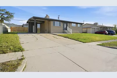 698 E Oquirrh Ave, Tooele, UT 84074 - Photo 15