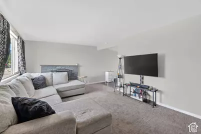 698 E Oquirrh Ave, Tooele, UT 84074 - Photo 3
