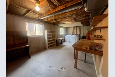 819 Castle Gate Cir, Helper, UT 84526 - Photo 29