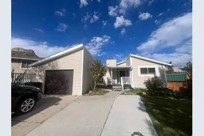 819 Castle Gate Cir, Helper, UT 84526 - Photo 1