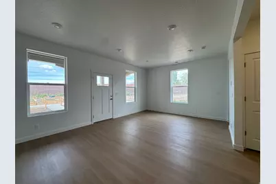 1858 W 1575 N #240, Layton, UT 84041 - Photo 3