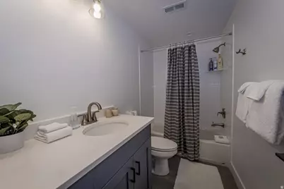 601 S Amber Ln, Garden City, UT 84028 - Photo 39