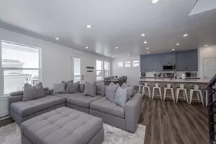 601 S Amber Ln, Garden City, UT 84028 - Photo 5