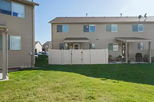 1814 W 5050 S, Roy, UT 84067 - Photo 27