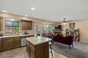 1814 W 5050 S, Roy, UT 84067 - Photo 7