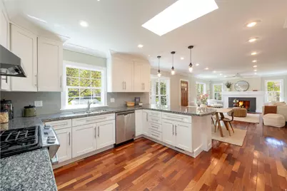 2011 E Sheridan Rd, Salt Lake City, UT 84108 - Photo 9