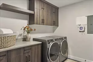 2534 S 2430 St W, Syracuse, UT 84075 - Photo 11