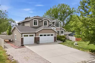 6800 S Greendale Rd, Cottonwood Heights, UT 84121 - Photo 3