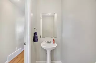 1949 N Vineyard Pl, Saratoga Springs, UT 84045 - Photo 11