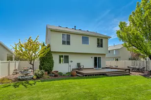 1949 N Vineyard Pl, Saratoga Springs, UT 84045 - Photo 29
