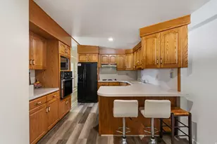 726 W 120 N, Orem, UT 84057 - Photo 7