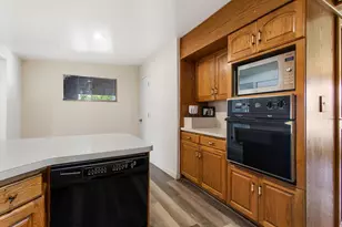 726 W 120 N, Orem, UT 84057 - Photo 9