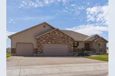 808 N 2300 W, Tremonton, UT 84337 - Photo 1