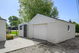 404 S 200 E, American Fork, UT 84003 - Photo 19