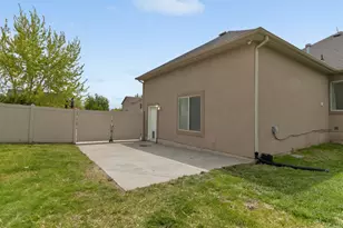 1580 Crestmont Way, Kaysville, UT 84037 - Photo 39