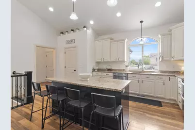 1580 Crestmont Way, Kaysville, UT 84037 - Photo 7