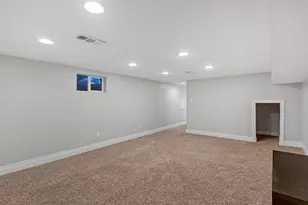 935 N 400 E, Bountiful, UT 84010 - Photo 19