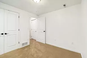 10398 S Sturgeon Dr, South Jordan, UT 84009 - Photo 13