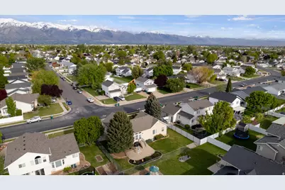 1369 N 2925 W, Layton, UT 84041 - Photo 13