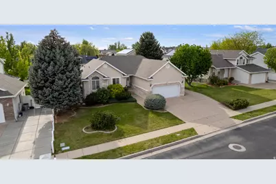 1369 N 2925 W, Layton, UT 84041 - Photo 7