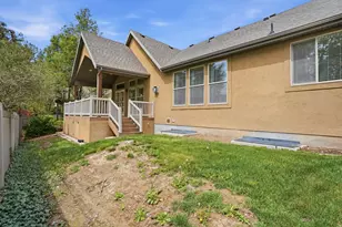 1832 E Peyton Ct, Holladay, UT 84117 - Photo 41