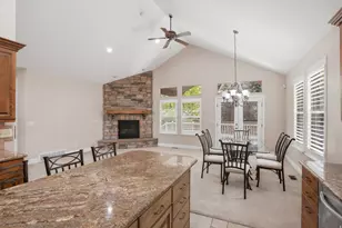 1832 E Peyton Ct, Holladay, UT 84117 - Photo 9