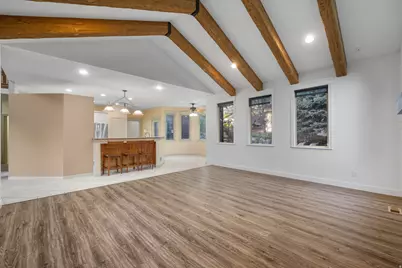 2131 Kays Creek Dr, Layton, UT 84040 - Photo 11
