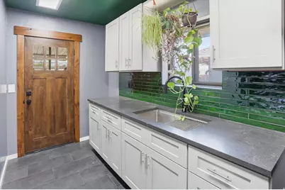 330 N Chicago St, Salt Lake City, UT 84116 - Photo 17