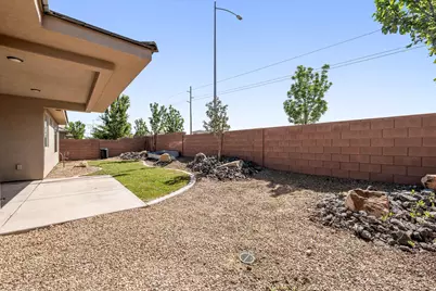 597 S Balancing Rock Dr, Washington, UT 84780 - Photo 39