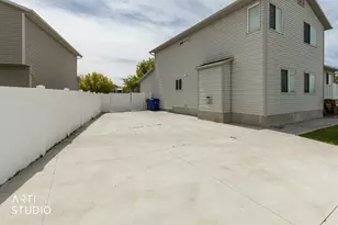 2972 W 2075 S, Syracuse, UT 84075 - Photo 31