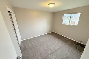 459 N Dorothea Way W, Salt Lake City, UT 84116 - Photo 9