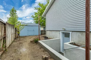 8234 S Grambling Way, Sandy, UT 84094 - Photo 21