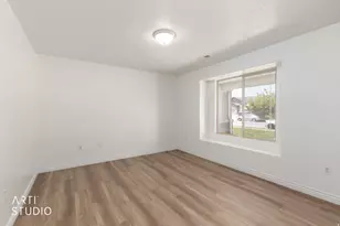 7438 S 1550 E, South Weber, UT 84405 - Photo 11