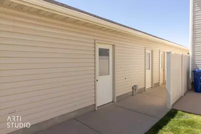 7438 S 1550 E, South Weber, UT 84405 - Photo 33