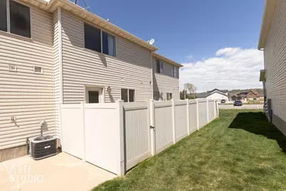 7438 S 1550 E, South Weber, UT 84405 - Photo 27