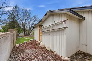2470 Peach St, Perry, UT 84302 - Photo 31