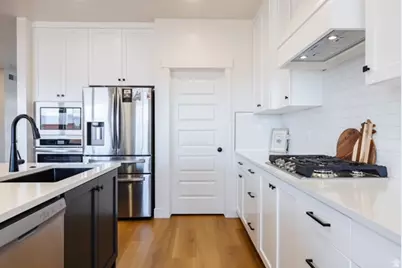 1370 E Honeycomb Ct, Saint George, UT 84790 - Photo 11