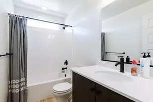 1370 E Honeycomb Ct, Saint George, UT 84790 - Photo 41