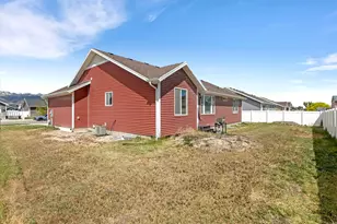 239 S Tawny Dr, Grantsville, UT 84029 - Photo 21