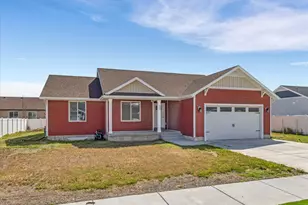 239 S Tawny Dr, Grantsville, UT 84029 - Photo 17