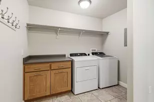 64 E 1350 S, Lehi, UT 84043 - Photo 19