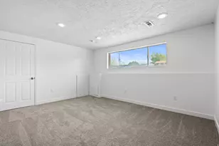 5331 S 2675 W, Roy, UT 84067 - Photo 17