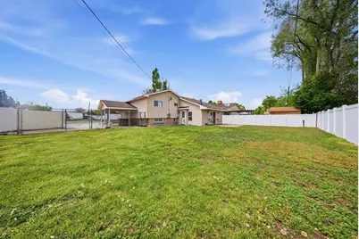 4681 S Tina Way E, Millcreek, UT 84107 - Photo 23