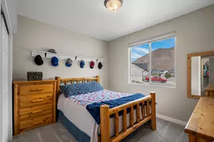 1978 E Colette St, Lake Point, UT 84074 - Photo 19