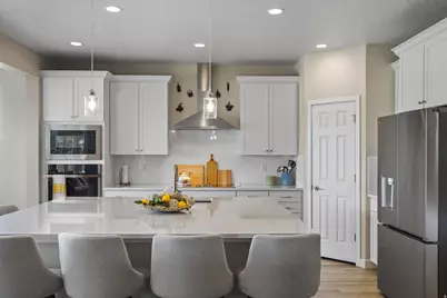 1978 E Colette St #1303, Lake Point, UT 84074 - Photo 5