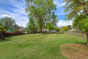 872 W 3800 S, Bountiful, UT 84010 - Photo 5