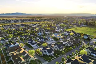 311 Apple Leaf Ave, Kaysville, UT 84037 - Photo 49