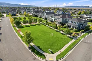 311 Apple Leaf Ave, Kaysville, UT 84037 - Photo 35