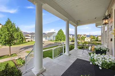 311 Apple Leaf Ave, Kaysville, UT 84037 - Photo 3